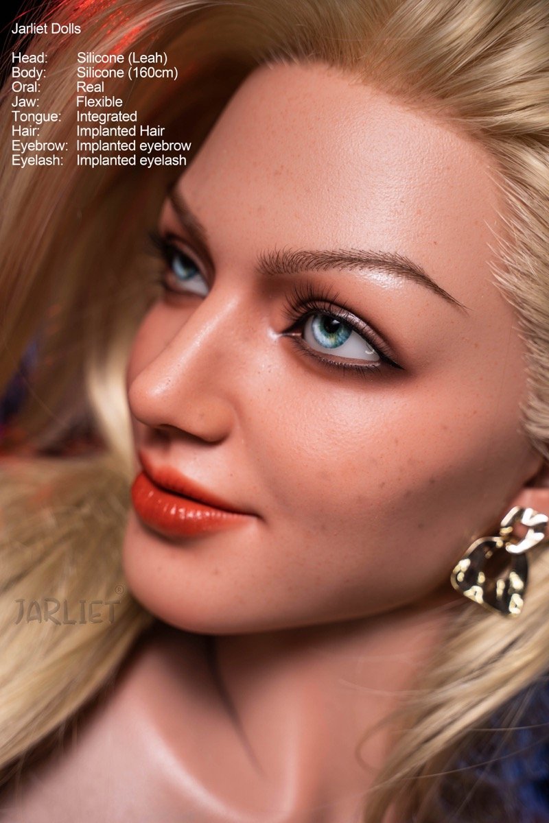 Leah - 160 cm silikondocka - Anpassningsbar