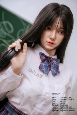Lynn - 167 cm silikondocka - Anpassningsbar