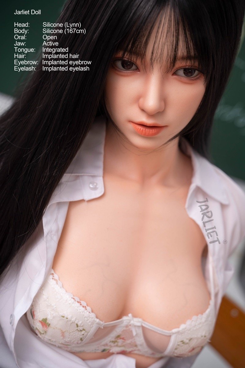 Lynn - 167 cm silikondocka - Anpassningsbar