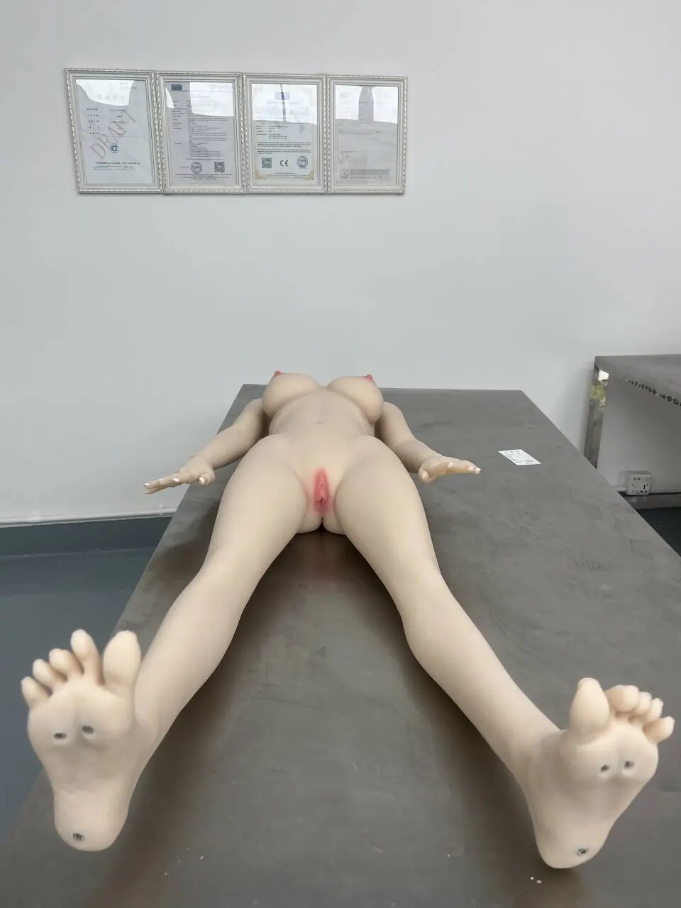 Flavie - 159 cm TPE-sexdocka - Anpassningsbar