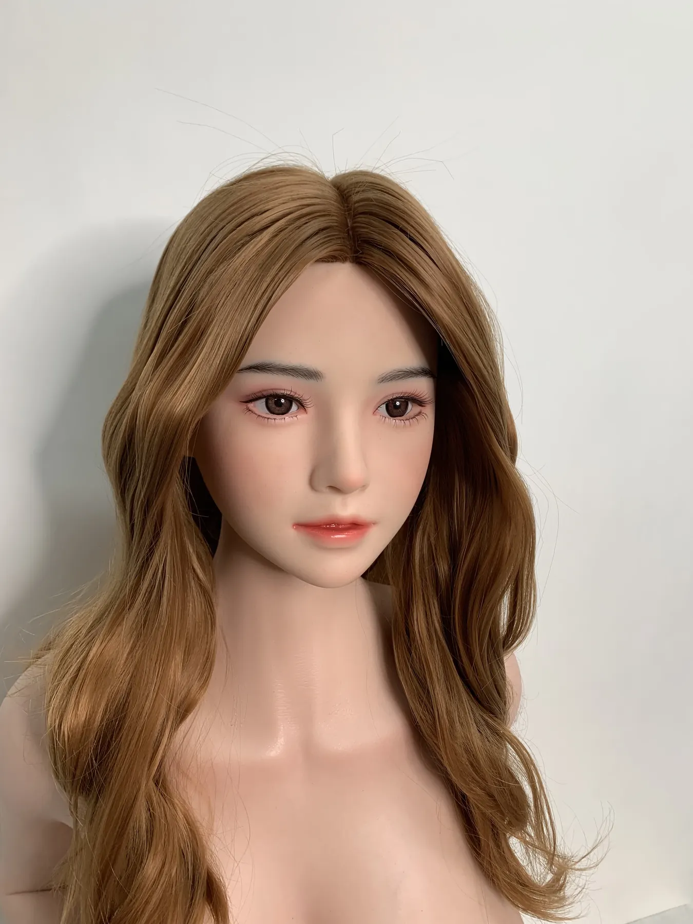 Aélis Chardin - Poupée sur mesure 168 cm en silicone intégral, teint naturel, tête 35 factory reference 4